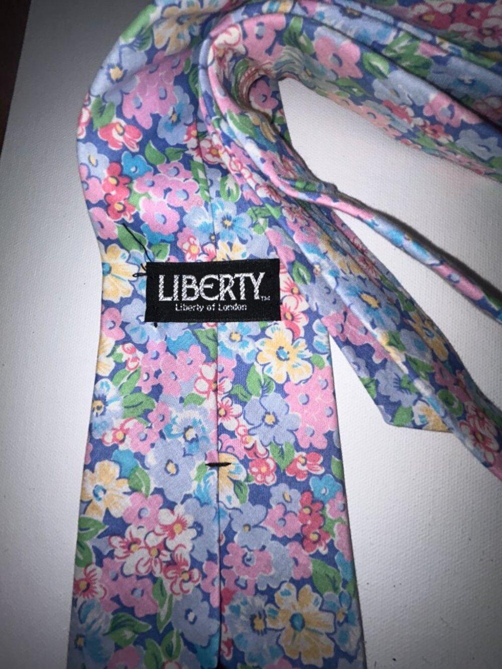 Liberty of London lot of 4 ties, floral cotton, silk woodland - Picture 9 of 10